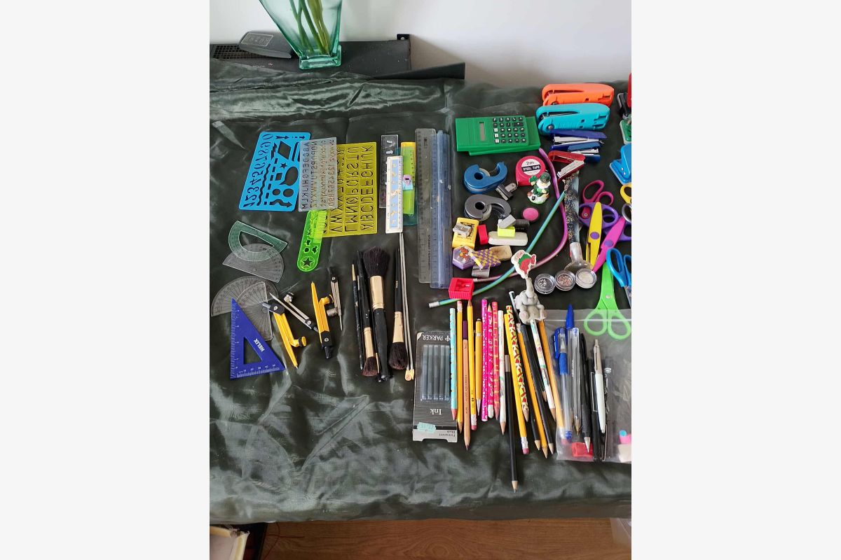 Fournitures de bureau - 30240627_6b352c4bfbe178789858beac6771b5fe.jpg