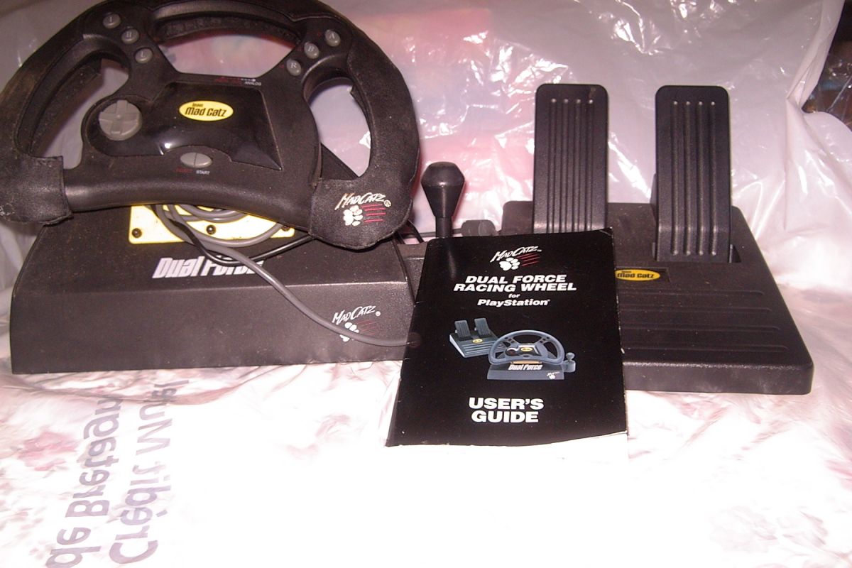 Volant analogique double force PlayStation - 30240629_cb90d6b69fcb8553bd1126be9efba442.jpg