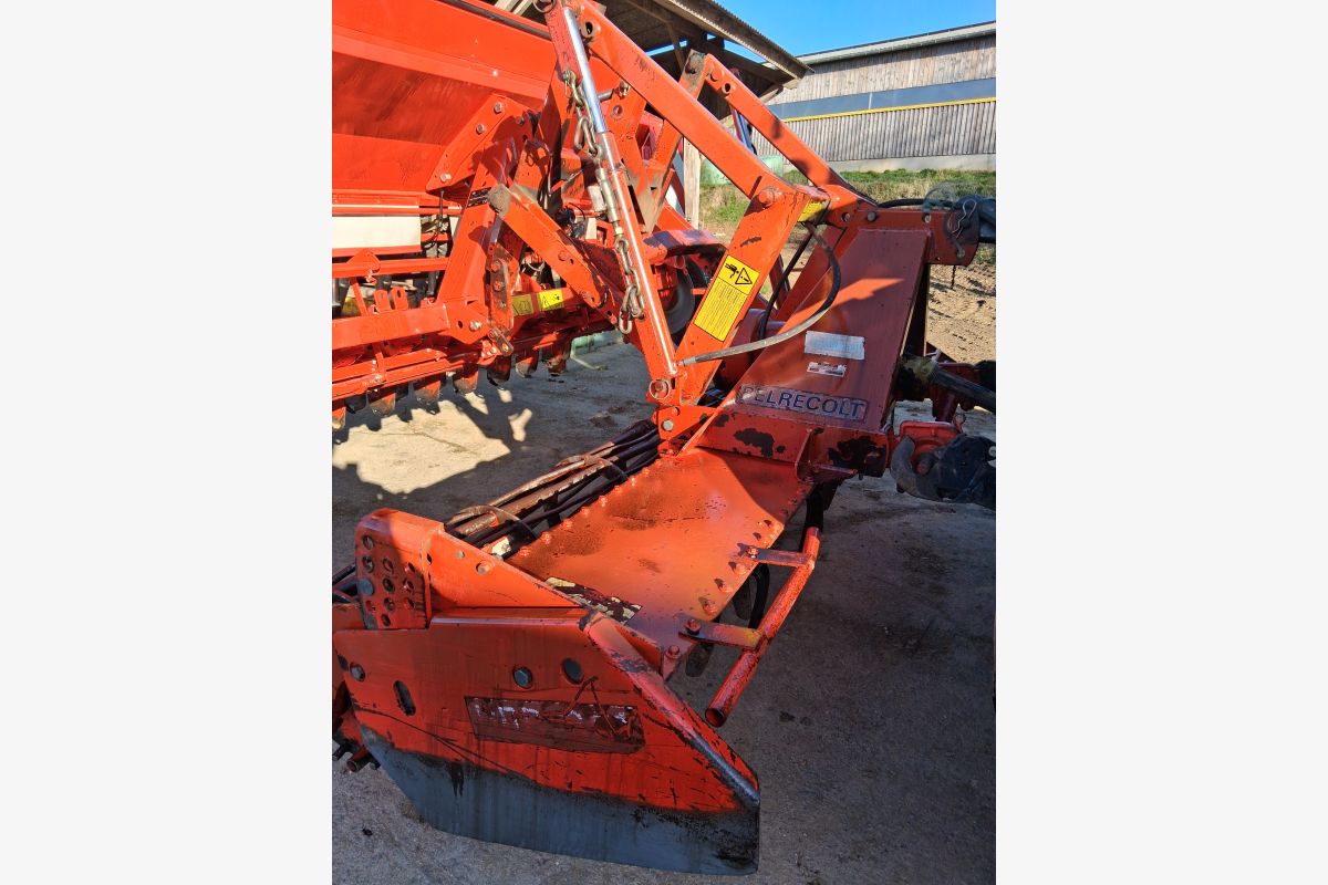 herse - 30240937_f709caadd26ef317bf2674e552ee1739.jpg