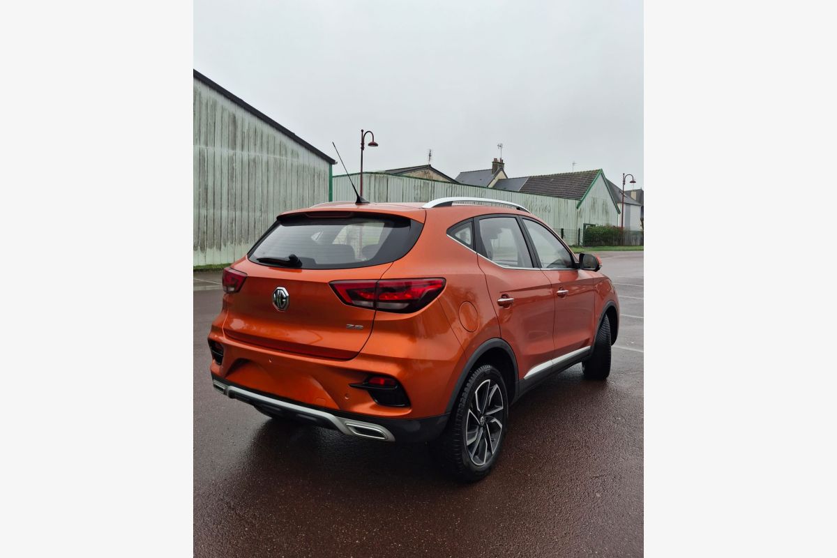 MG ZS  - 30241005_cfcaf20c6503c28b4588d67178302c79.jpg