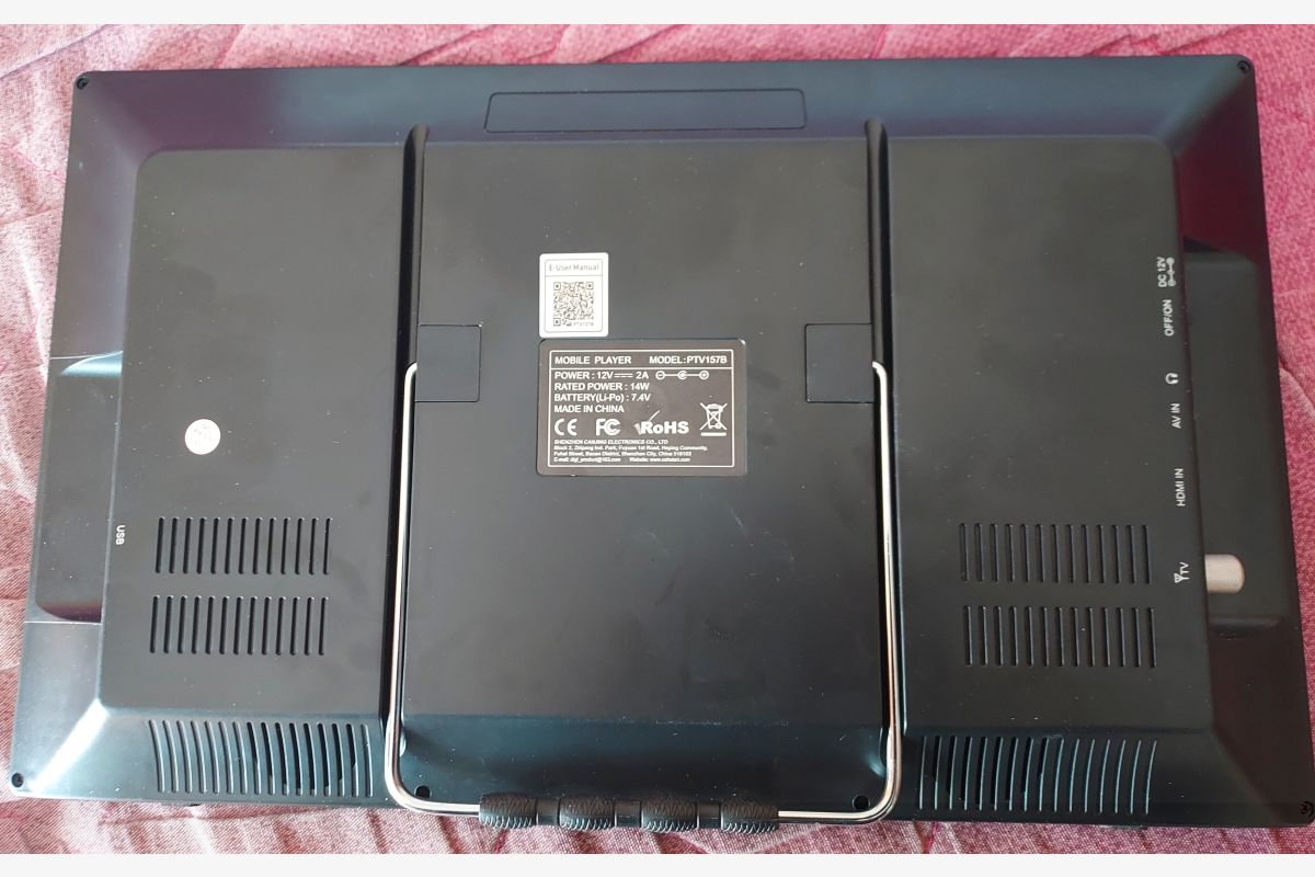 TV Portable 15,6 Pouces 1080p  - 30241084_e8850c7ef0db5f7dc9f4b20fa3b6a557.jpg