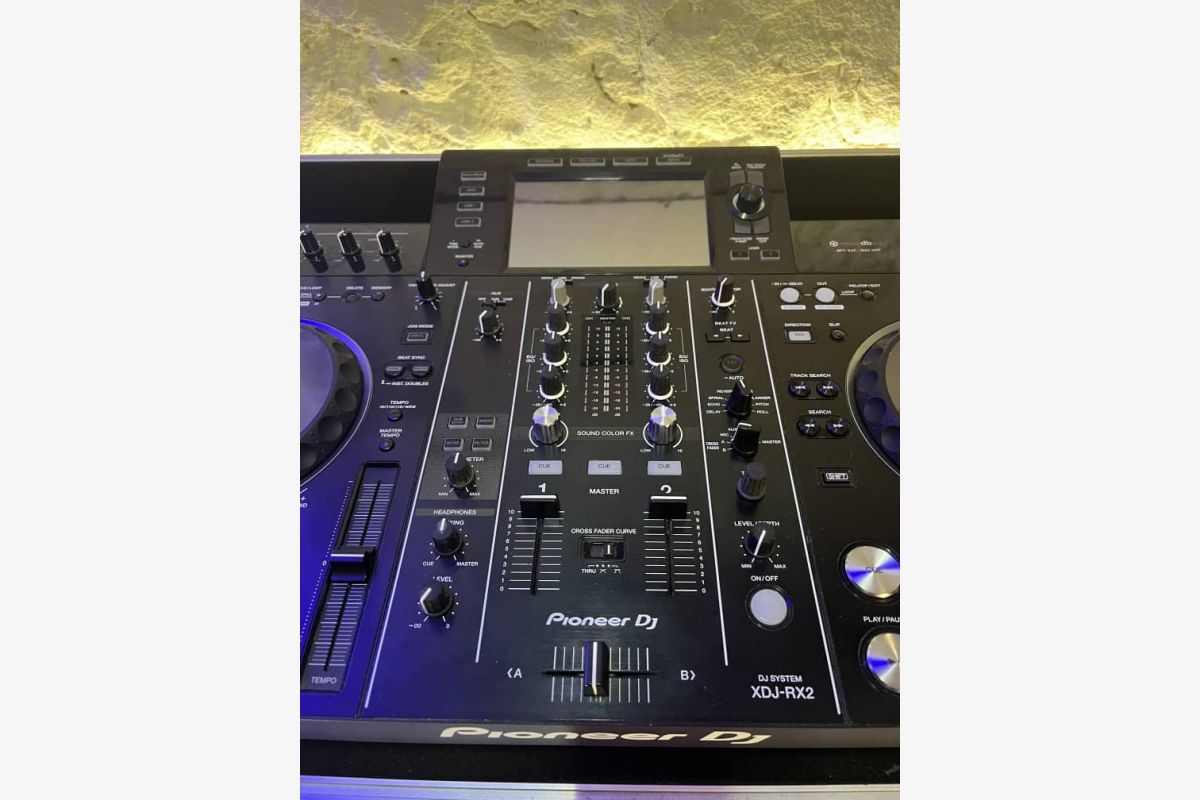 Pioneer XDJ rx2  - 30241240_fd73c76cd0df5da001fa887e2d04b6ad.jpg