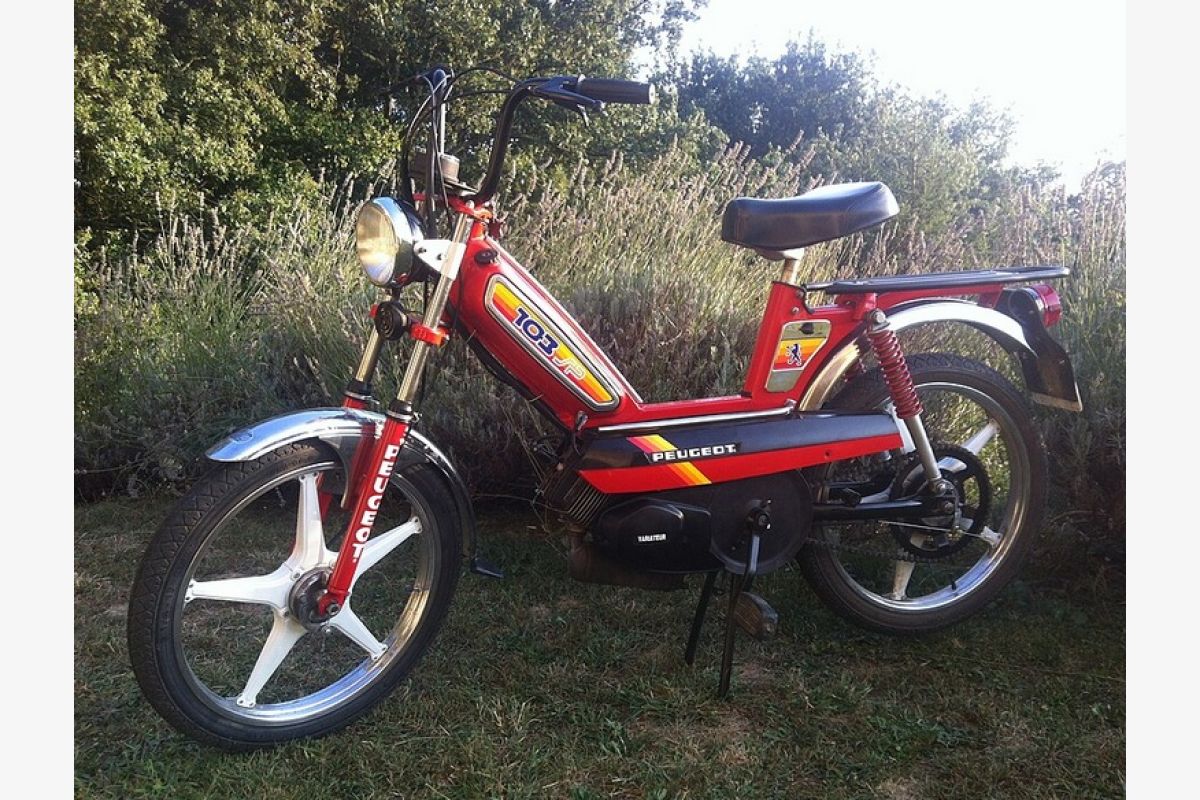 URGENT - Recherche vélomoteur  - 30241292_b232c6c9a8feb09d5a97f6fb9be49e4f.jpg