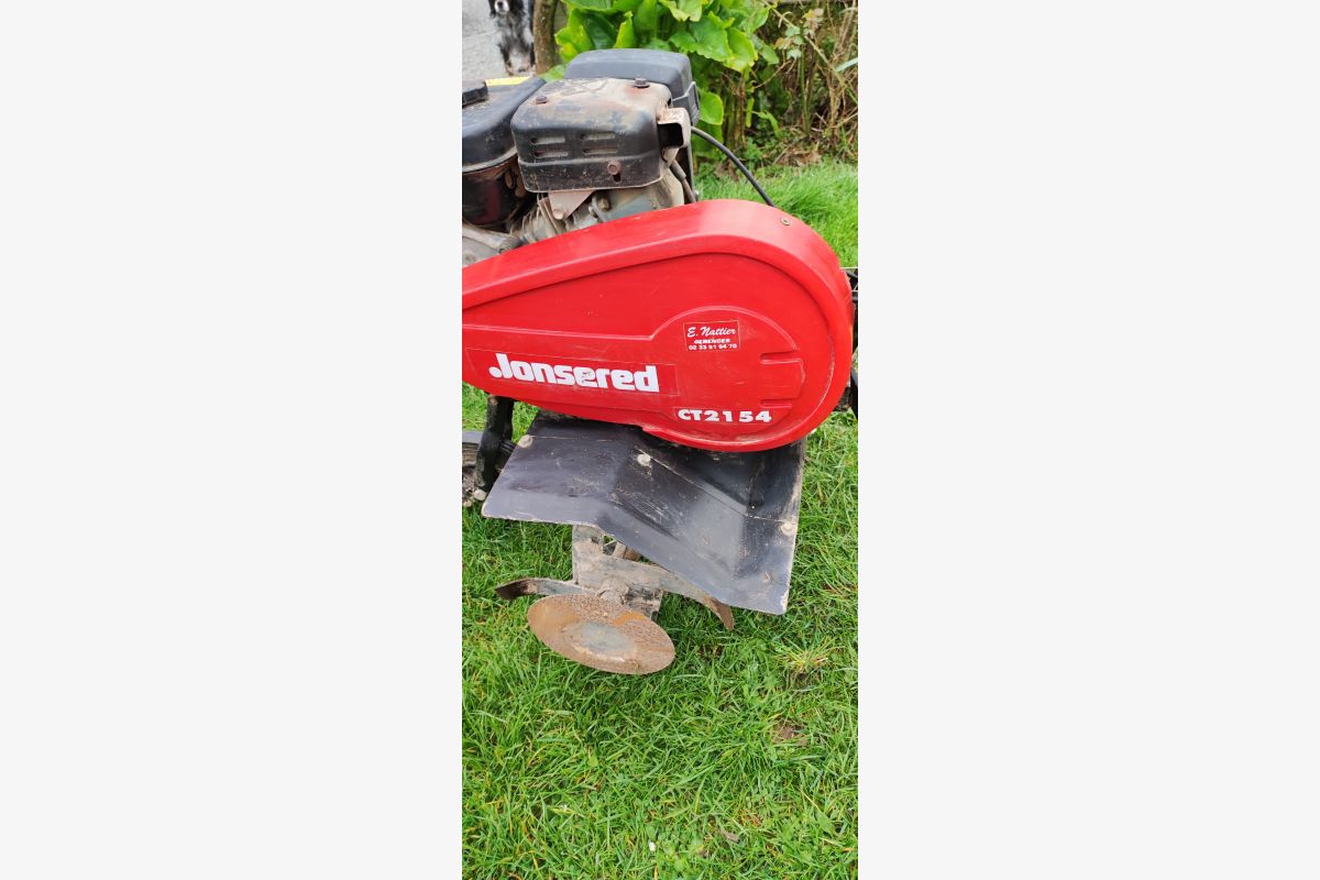 Motobineuse - 302413_ae929db285517e7cb978f51a837d24be.jpg