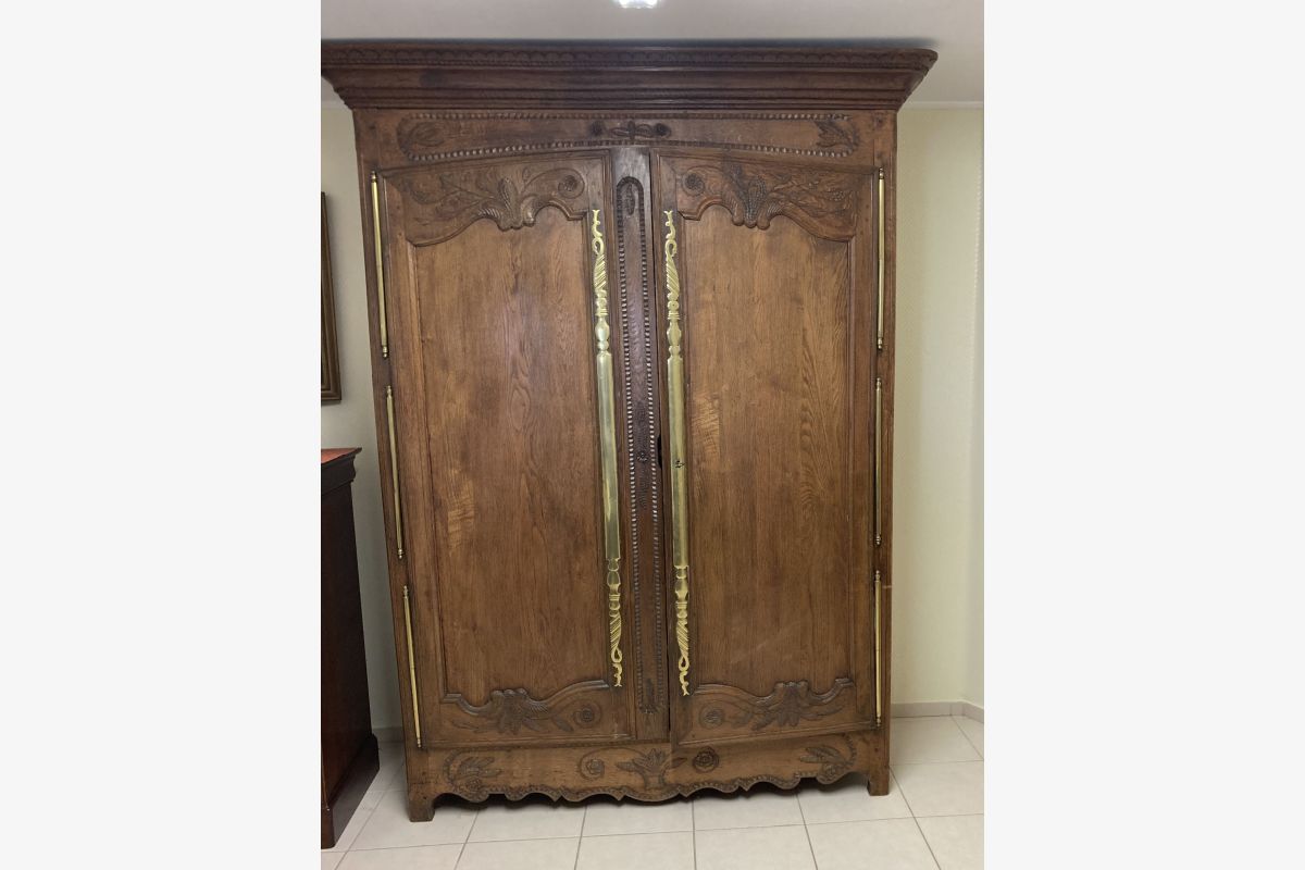 Photo 1 Armoire normande