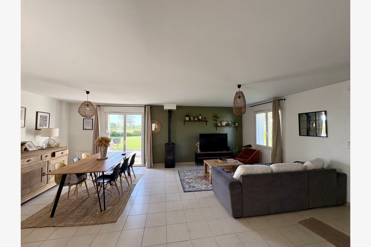 Maison plain-pied - 30242293_3d8192d90c97b46e4f91212512bb01b8.jpg