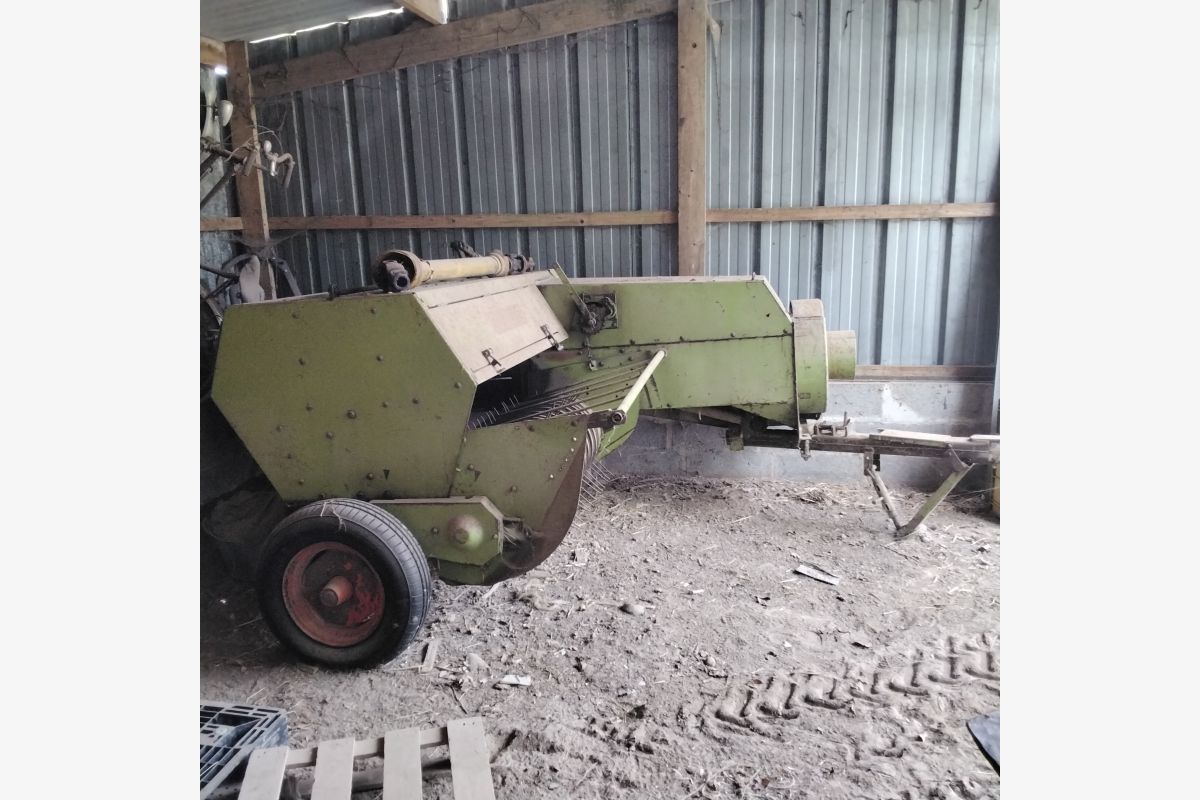 Photo 1 Presse Claas