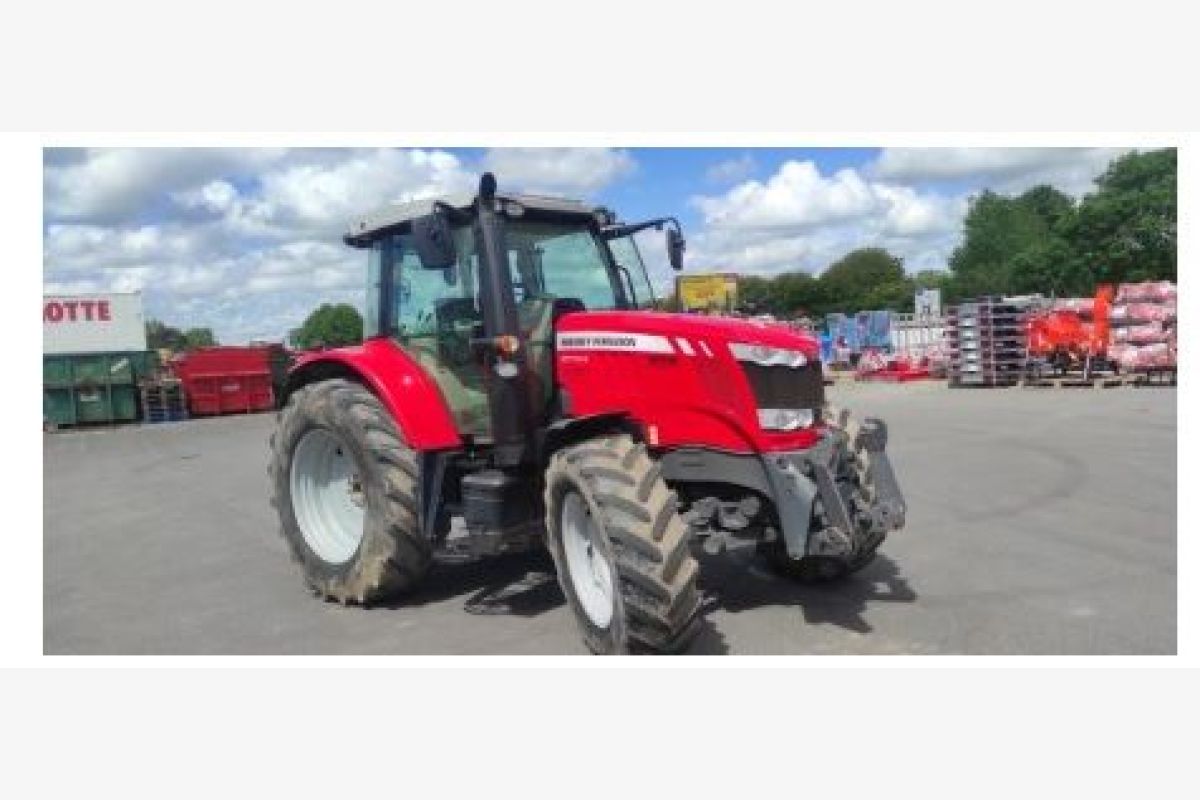 Photo 1 Tracteur Massey Fergusson 6714 S