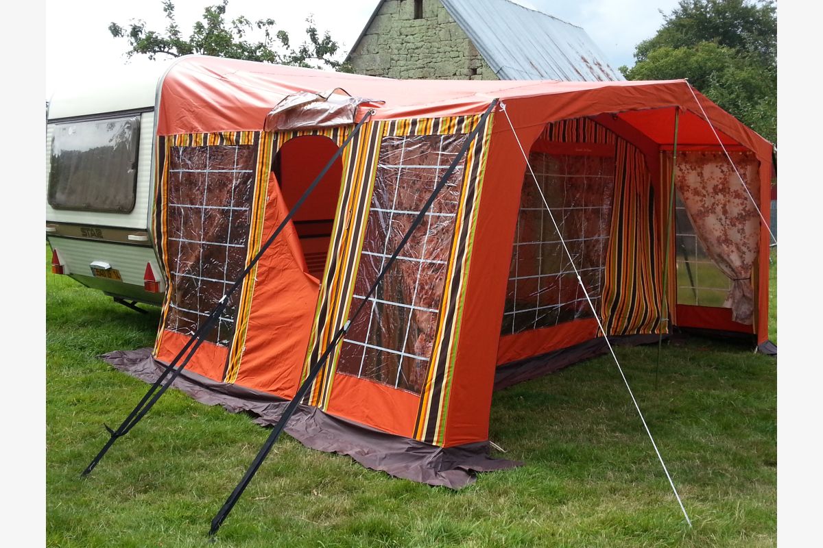 Photo 1 Loue caravane 