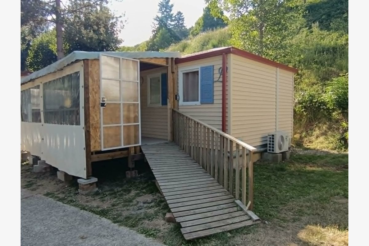 Photo 1 MOBIL HOME sur camping 