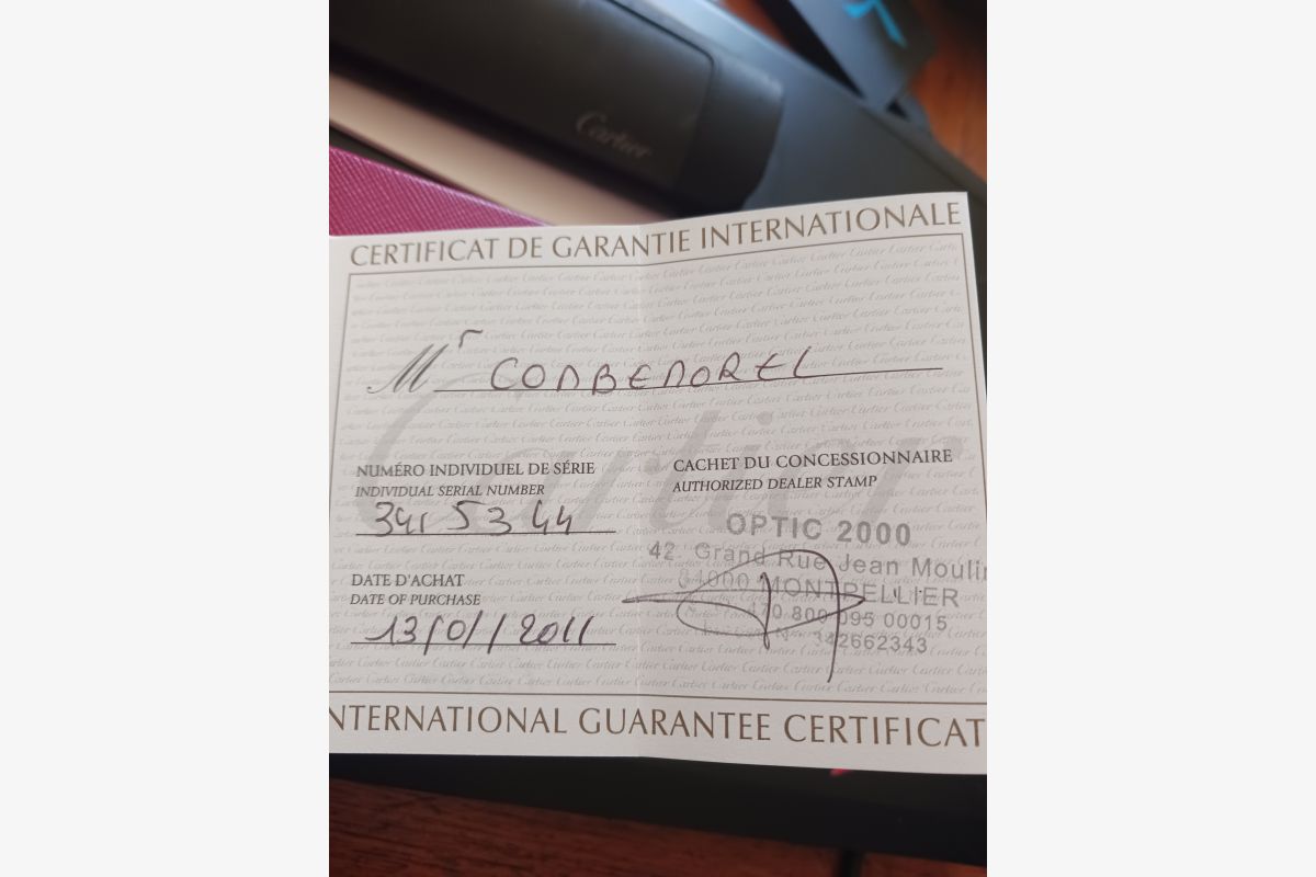 Lunettes cartier neuves portées une fois aucunes rayures sur les verres et montures - 30242688_1ea05a5eb034ba40bf64e290a3df645b.jpg