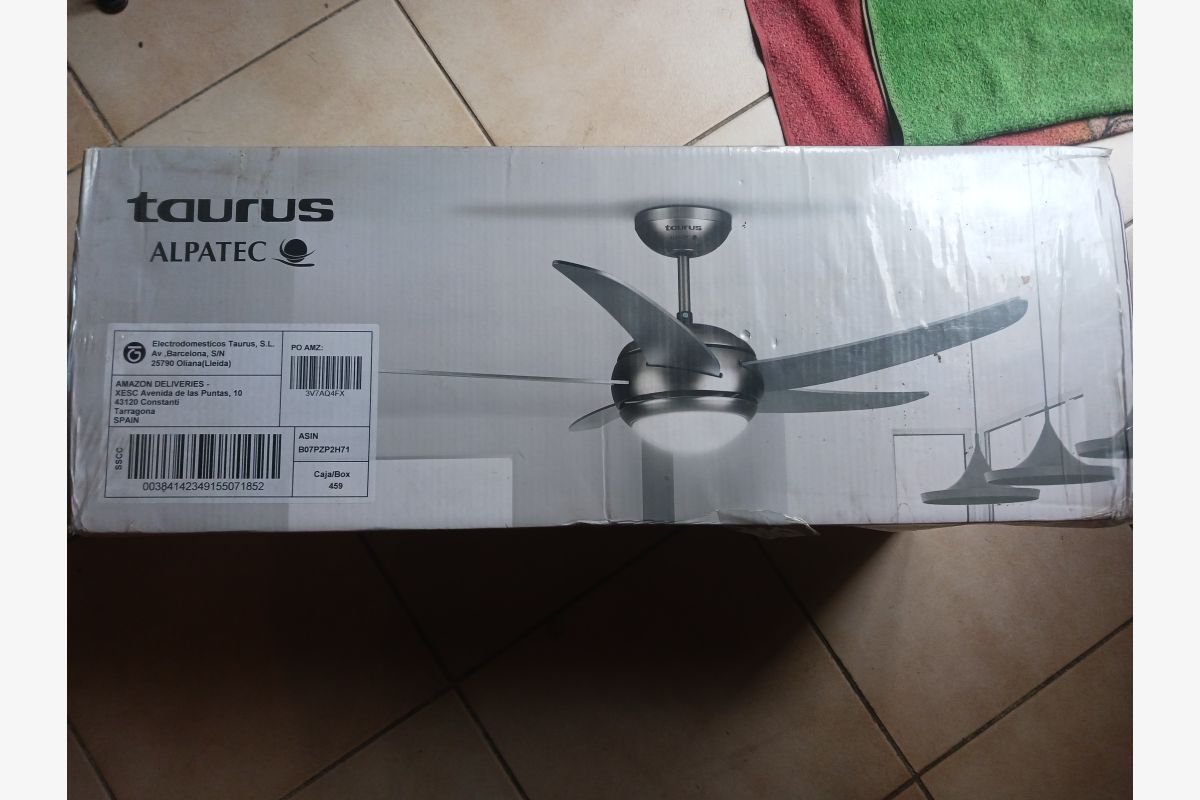 Ventilateur de plafond 5 pales réversible avec lumière et télécommande - 30242689_677db0c2fb768540dbb0ad942e2e11c6.jpg