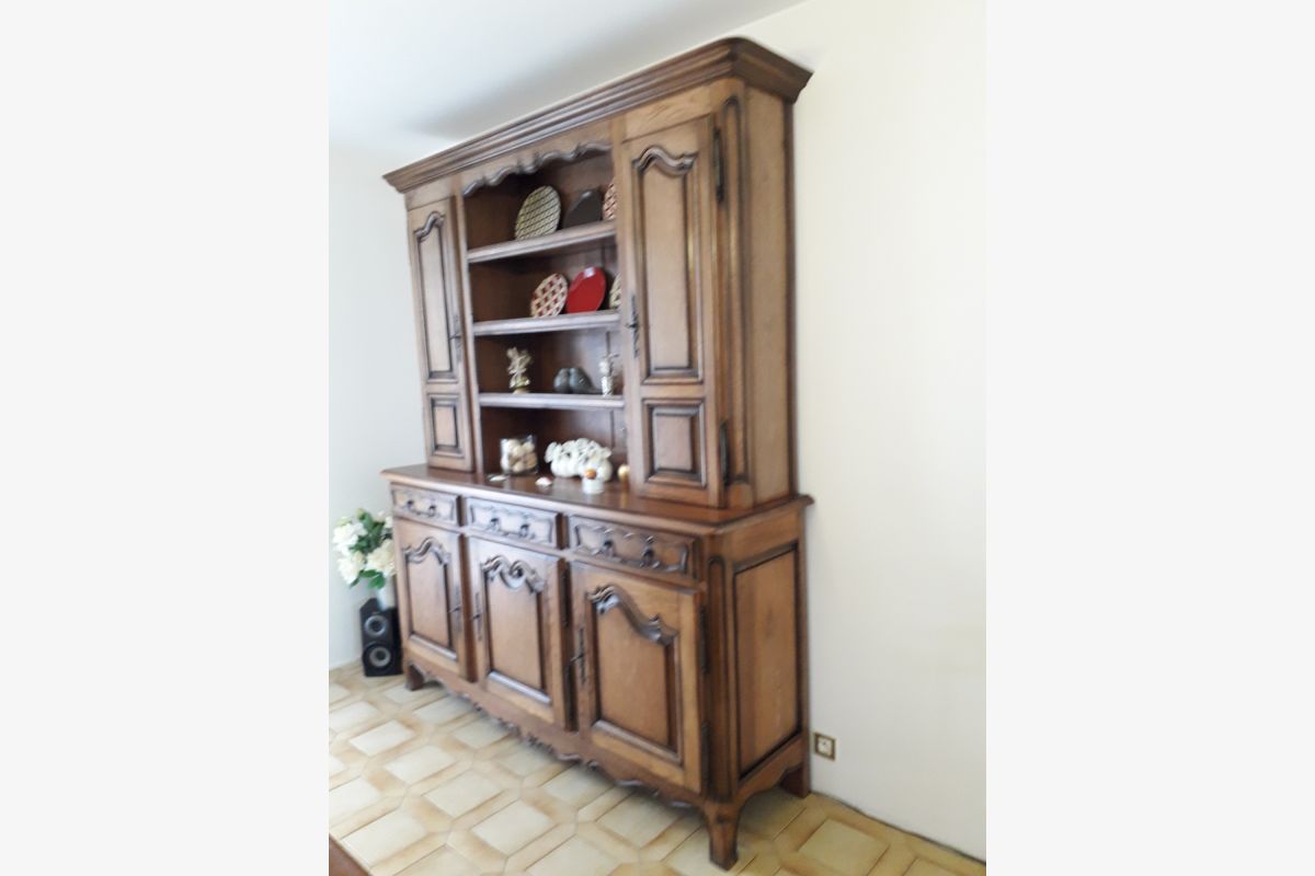 Vaisselier chêne salle à manger - 30242839_f643190d391dc9d1537c0774b6a9a1b3.jpg