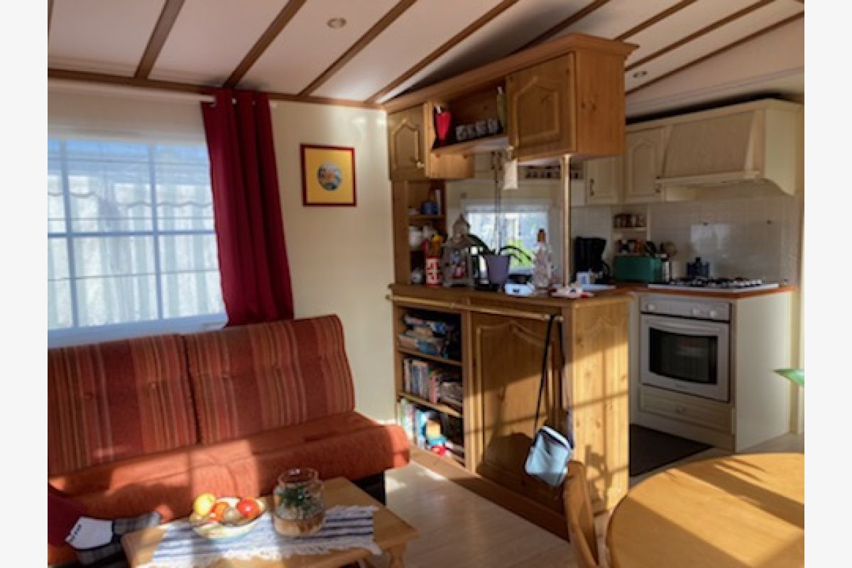 Mobil-home - 30242874_f1c1afcf3b4f46dfc2f5da696166f20f.jpg