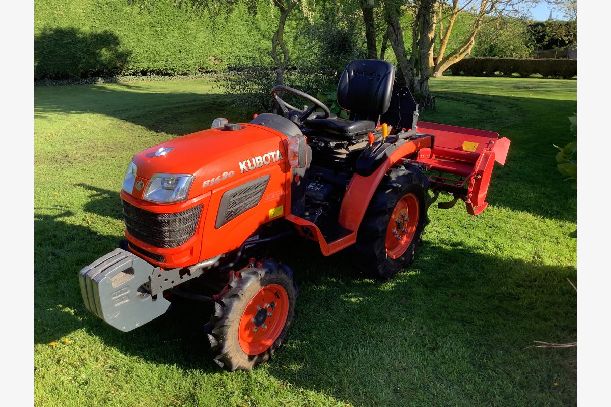 Photo 1 Vends tracteur Kubota 