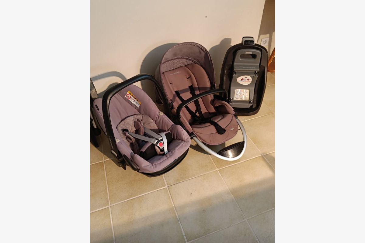 Poussette  - 30243234_d7783088914f8febaa902add40e5d671.jpg