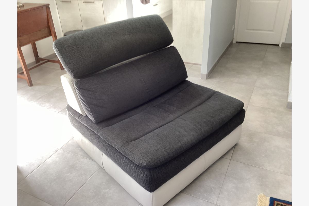 Petit canapé ou grand fauteuil  - 30243363_83ead4e7efb56c72cdb28a43f5d61539.jpg
