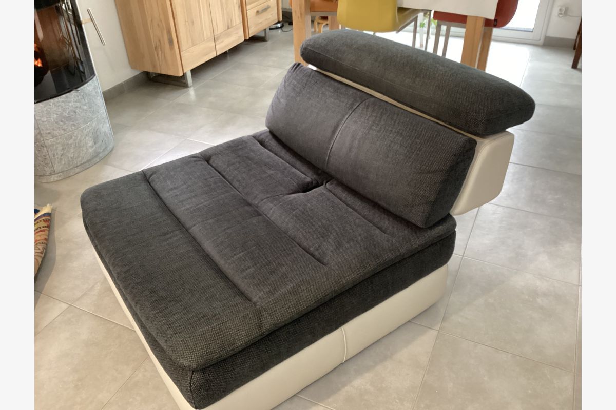 Petit canapé ou grand fauteuil  - 30243363_9fb1500bfc149e9984833c13bd409e3b.jpg