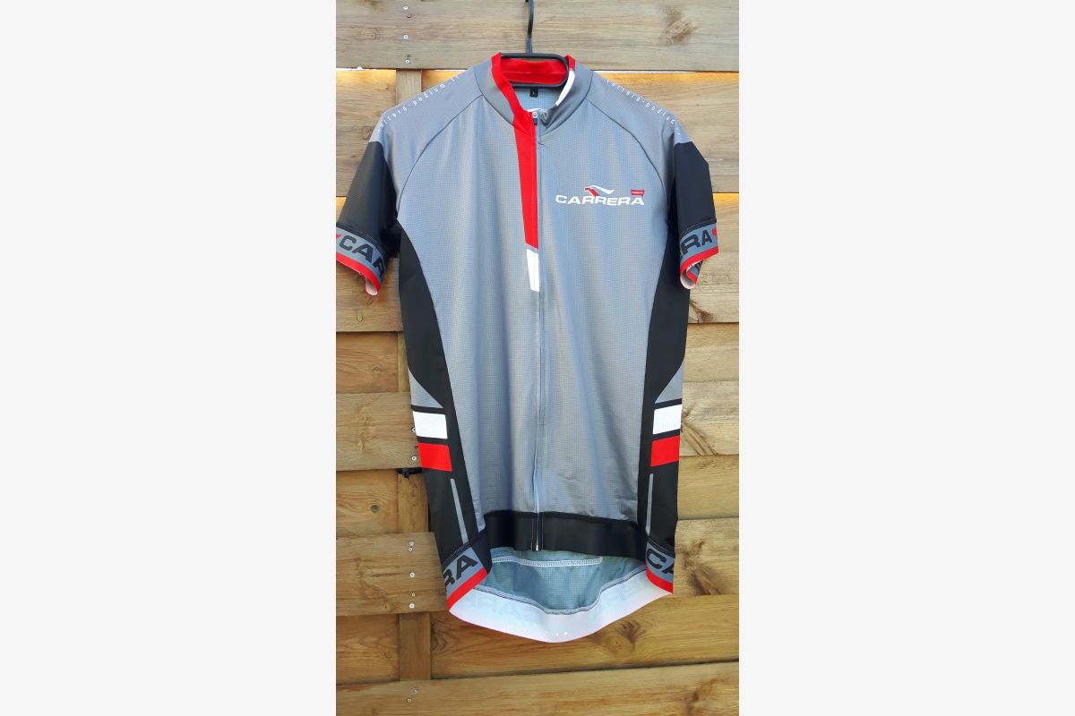 Vélo divers modèle - 30243551_21c6cb89f7b3aa3cff01cfc1e306cbb7.jpg