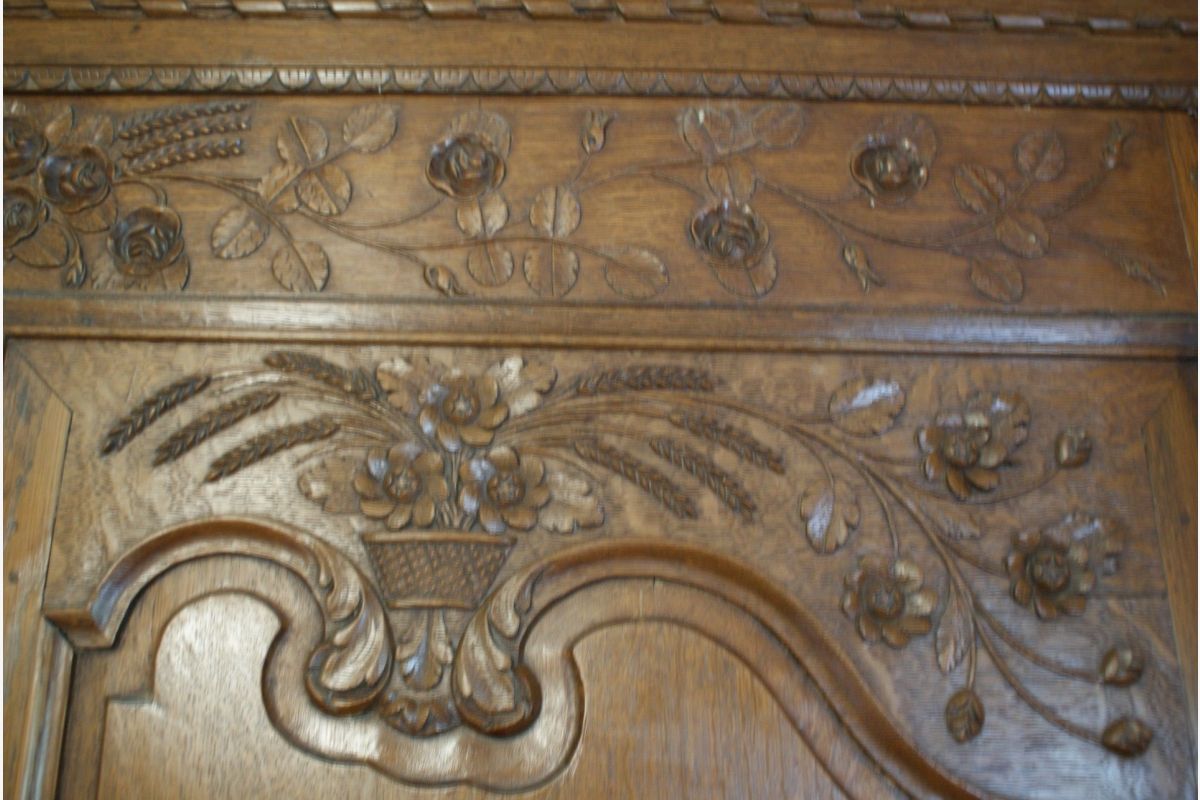 Photo 1 Armoire normande de Saint-Lô