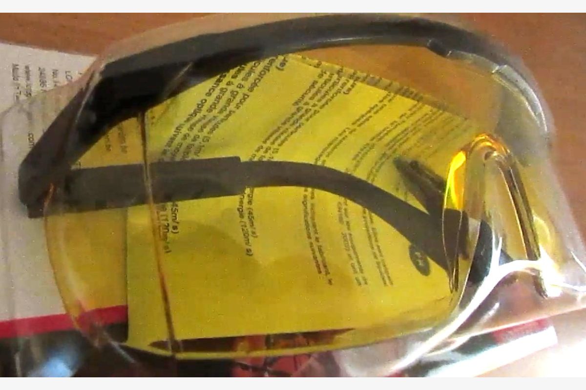 Photo 1 Lunettes de protection
