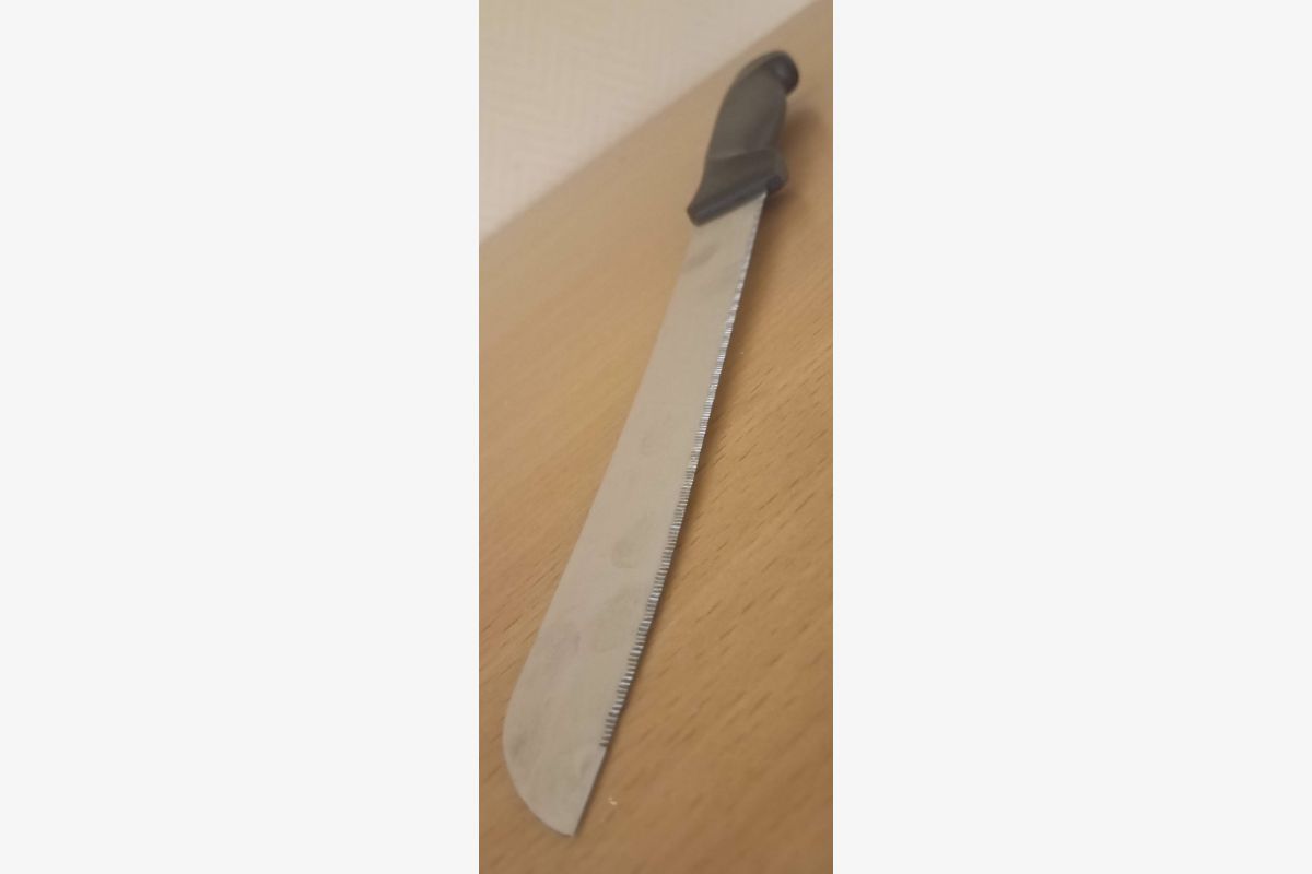 Photo 1 Couteau à pain de chef 19 cm