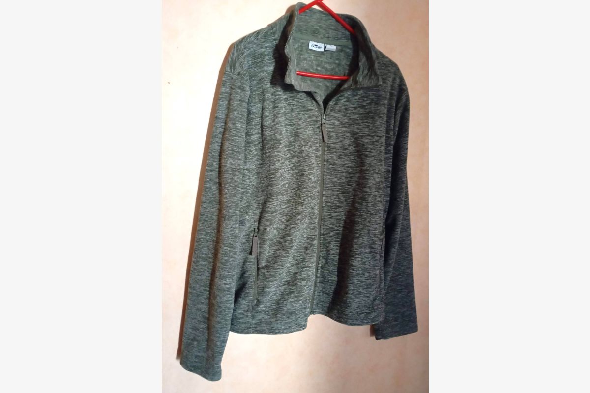 Photo 1 Veste polaire xl fin gris clair 