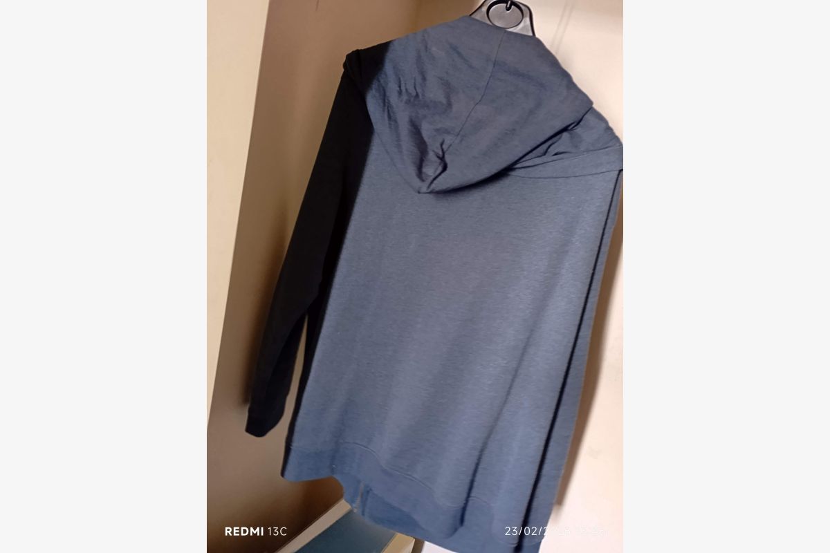 Veste gilet  à capuche bleu marine - 30244051_d925c92674885f5f9bdb06576ce9ac5b.jpg