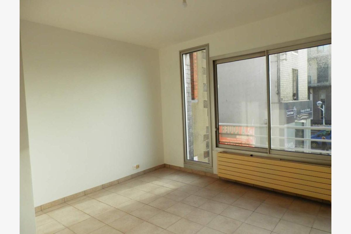 T3 - 30244134_10.jpg