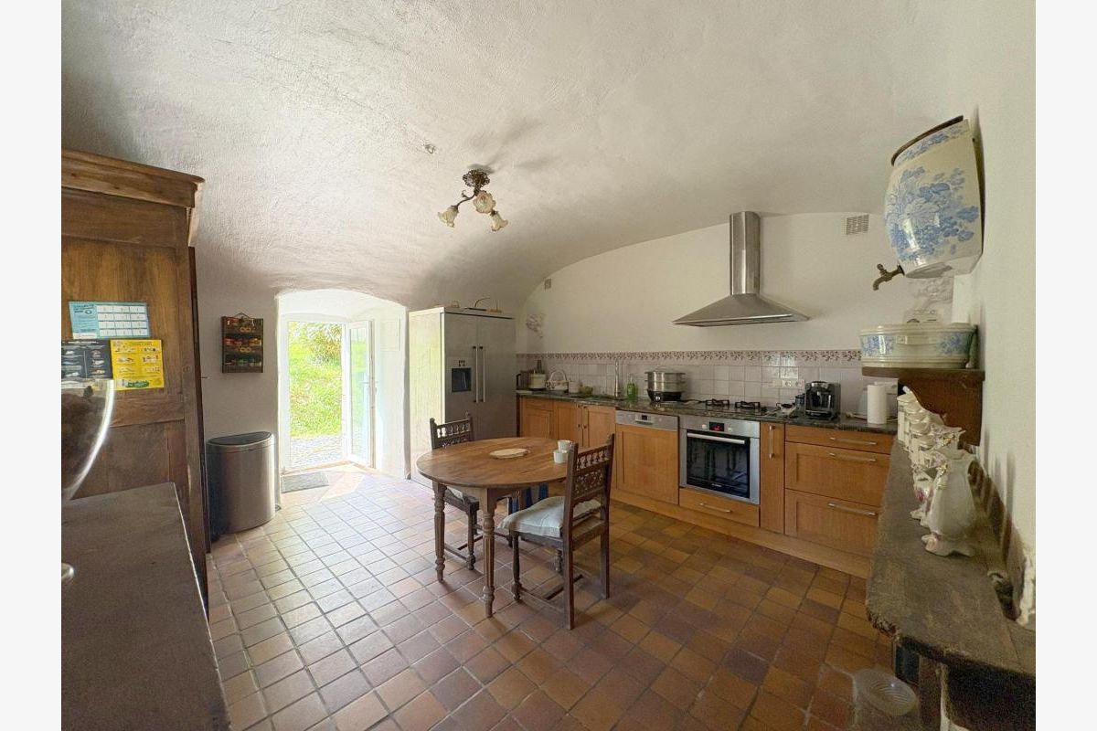 Propriété du 12ème siècle - 30244689_6.jpg