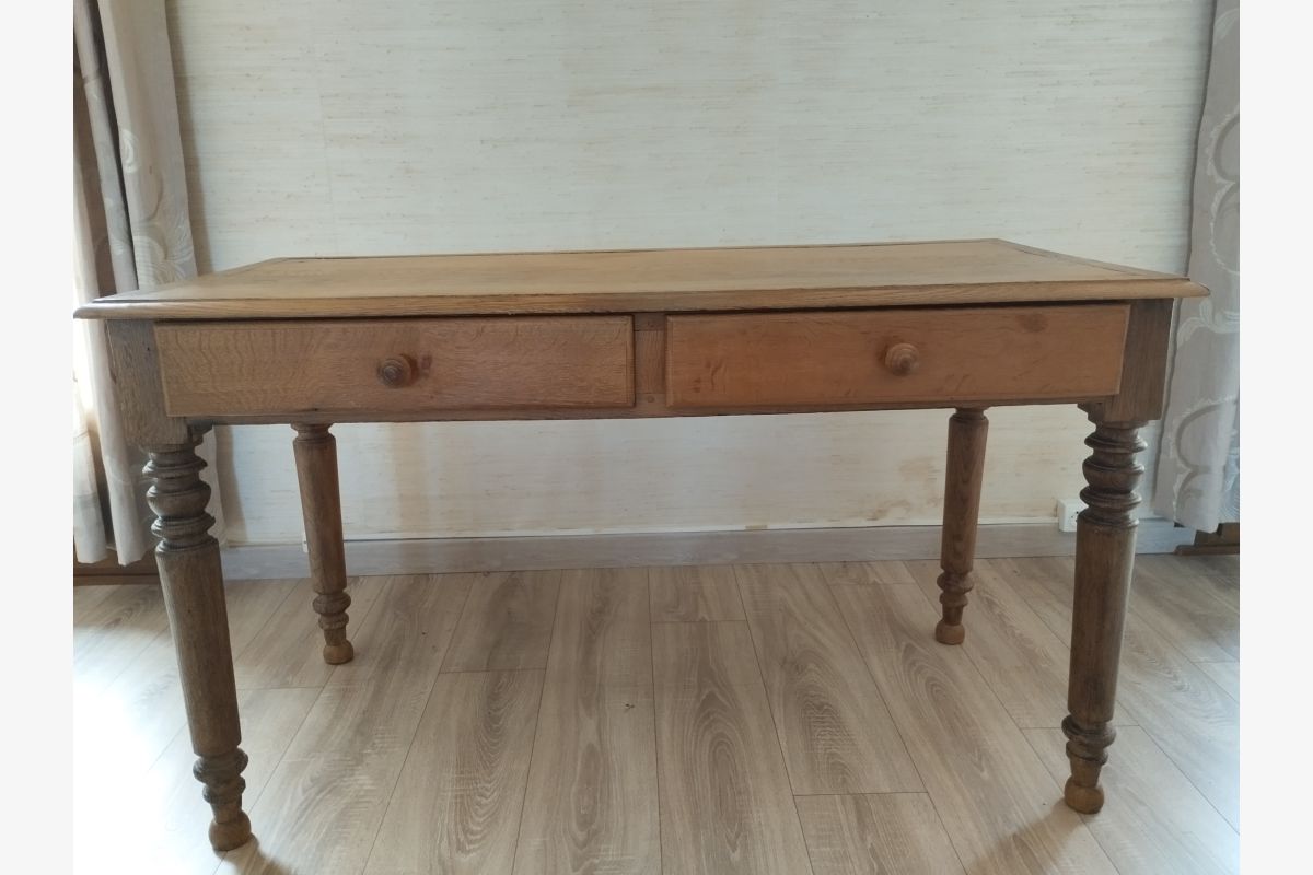 Photo 1 Bureau 