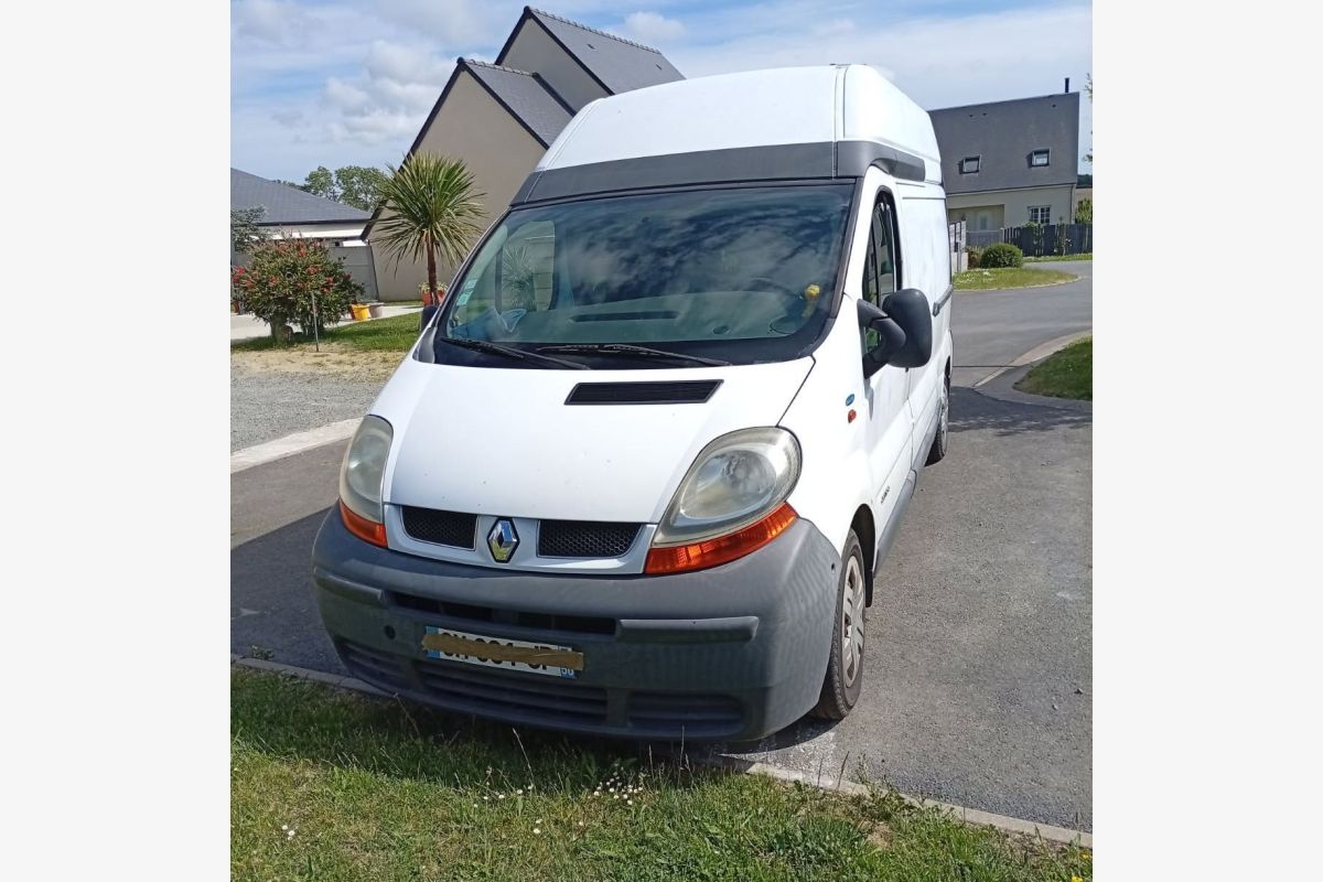 Photo 1 Renault Trafic L2H2