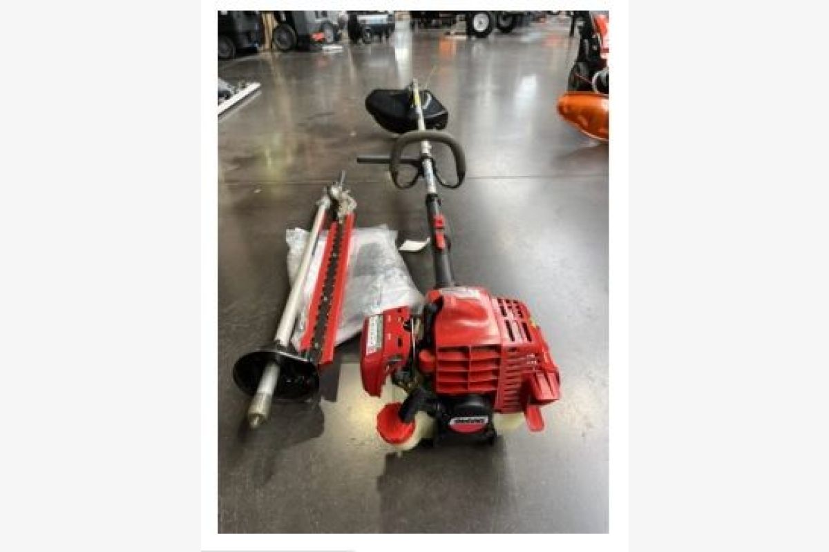 Photo 1 Débroussailleuse et Taille haies Shindaiwa M243S