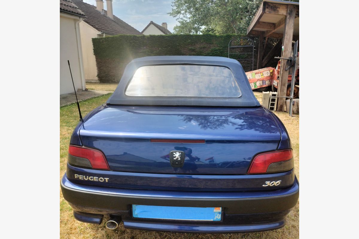 306 cabriolet 1.6 - 100 cv - 30245507_99d04d2c5cca8ed786dc96bf0e418d90.jpg