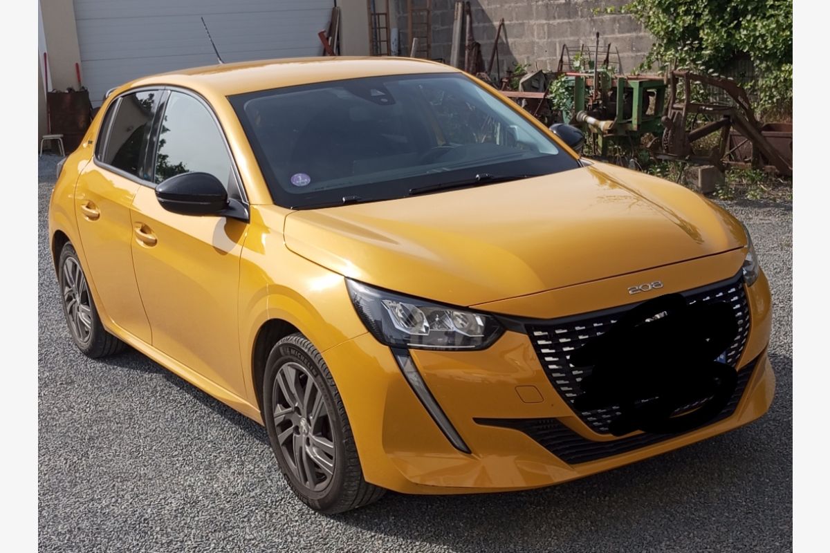 Photo 1 Peugeot 208 style