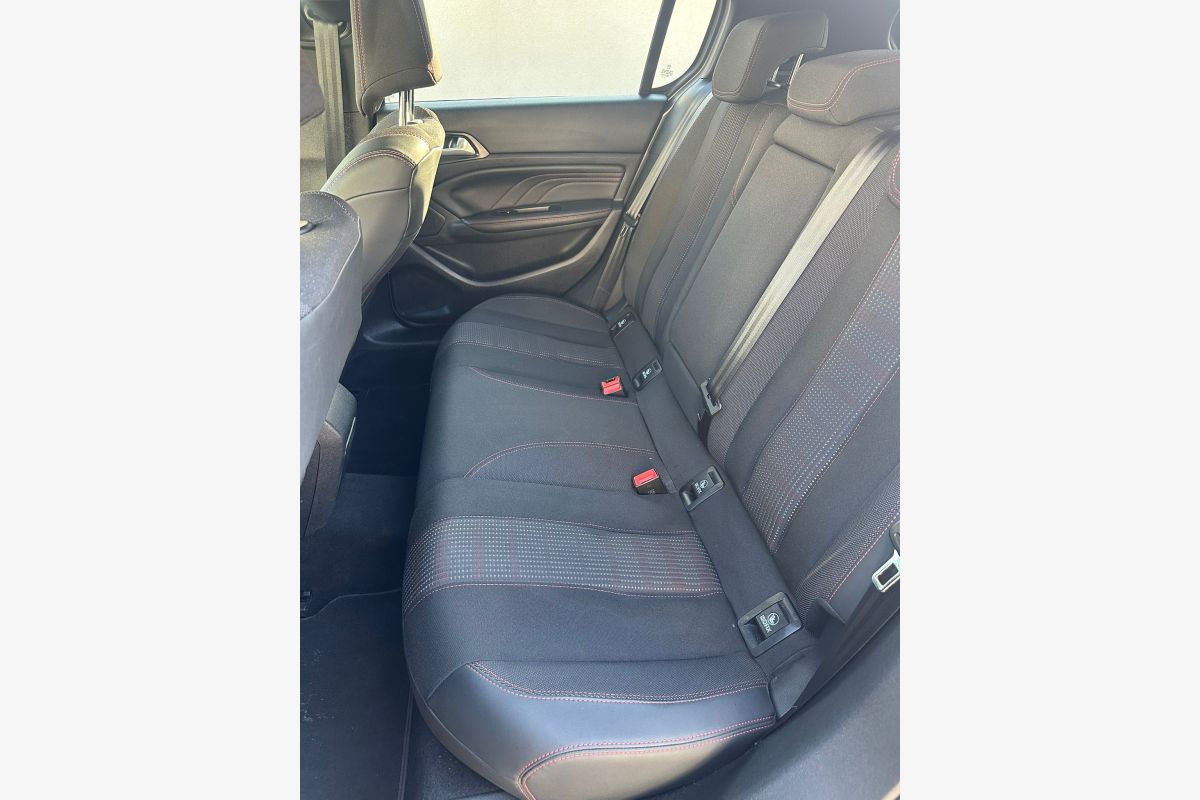 Peugeot 308 - 30245517_f7665263d13d330eeb025c4e418146ab.jpg