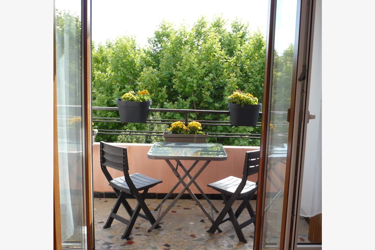 2 pièces 61 M2           Saint Raphael - Quartier les Arènes - 30246863_efd3bd240412f7ce3cd417c8a23b96dd.jpg