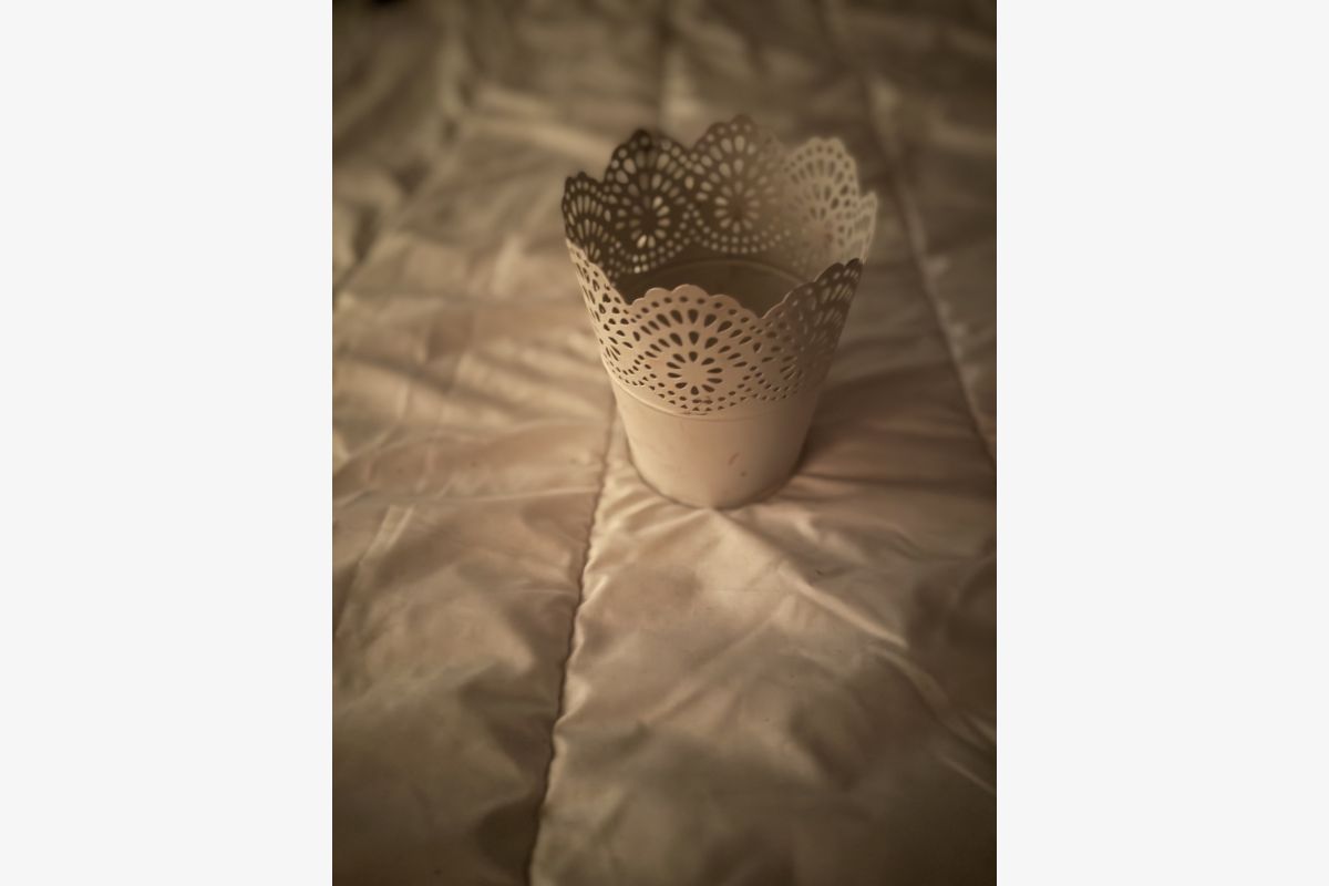 Pot décoratif blanc  - 30247013_2d02fd957681bfdb1fed63cea2e9788b.jpg