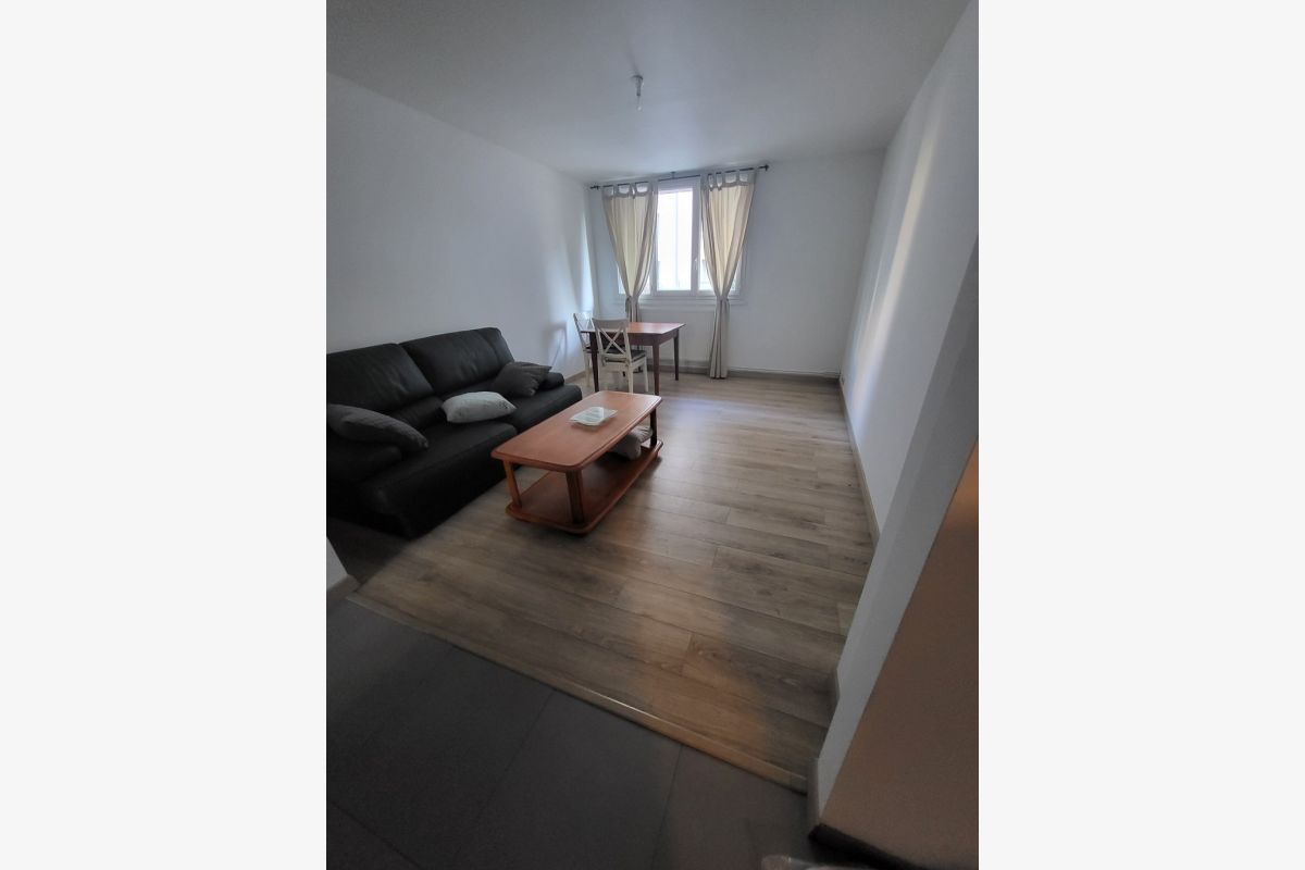  F2 BIS RDC 50m2 surélevé Meublé Proche Bajatière  - 30247419_dfa75d4f150cfa35e25204630a66af8b.jpg