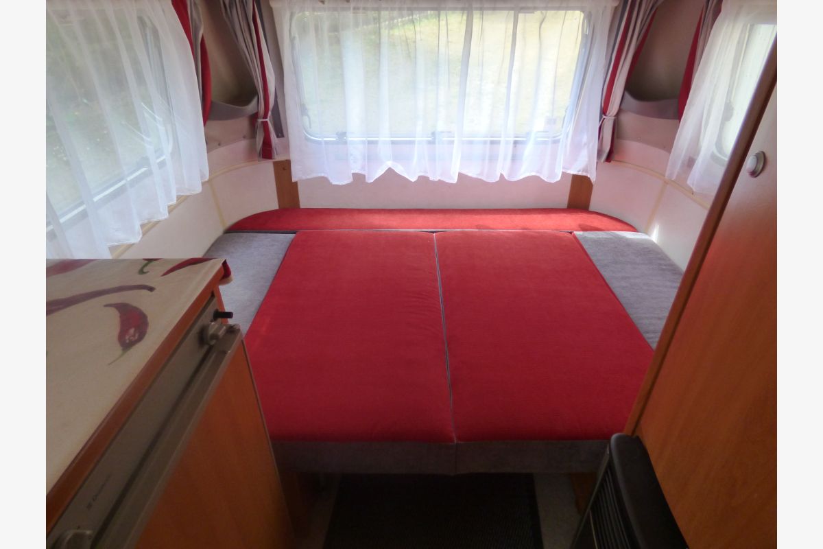 Rare caravane ERIBA - 30247621_0c2fc08866f9dc1c2848618d90fe5294.jpg