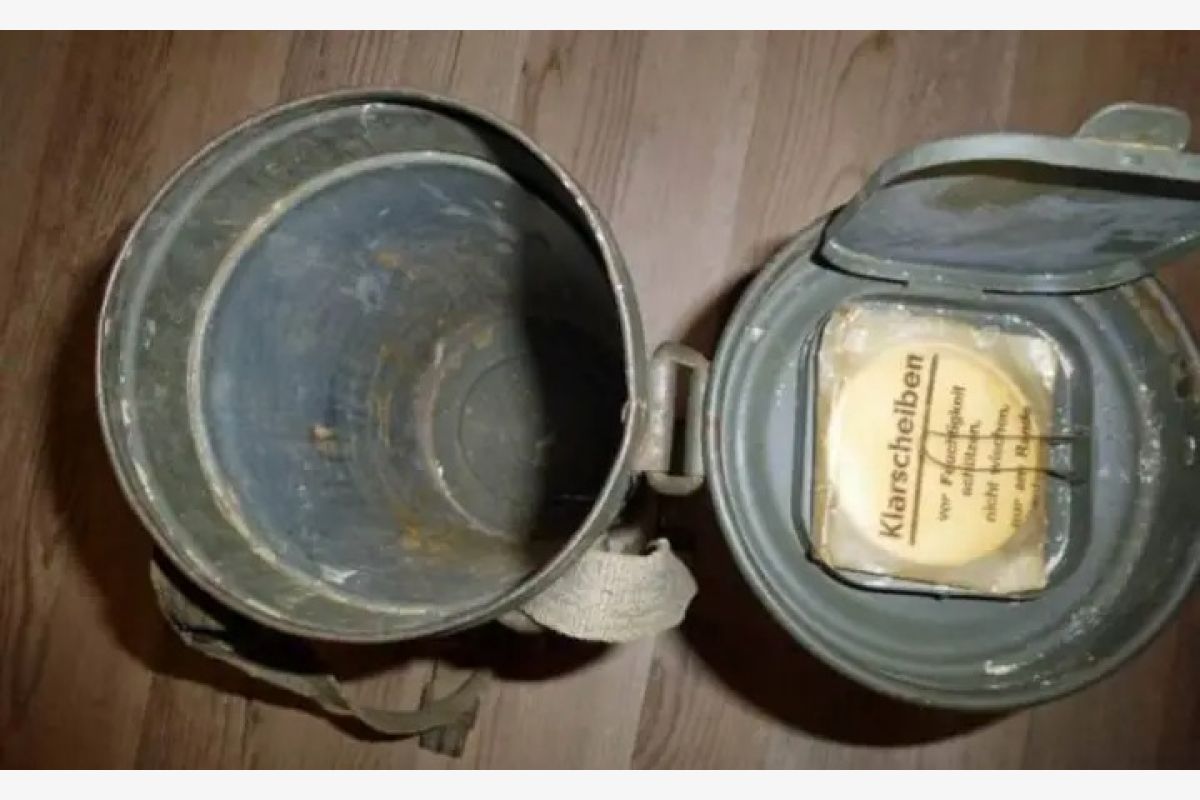 MASQUE A GAZ ALLEMAND M38 WW2 - 30248149_febf450bb884a261c1462a0bc06425b3.jpg