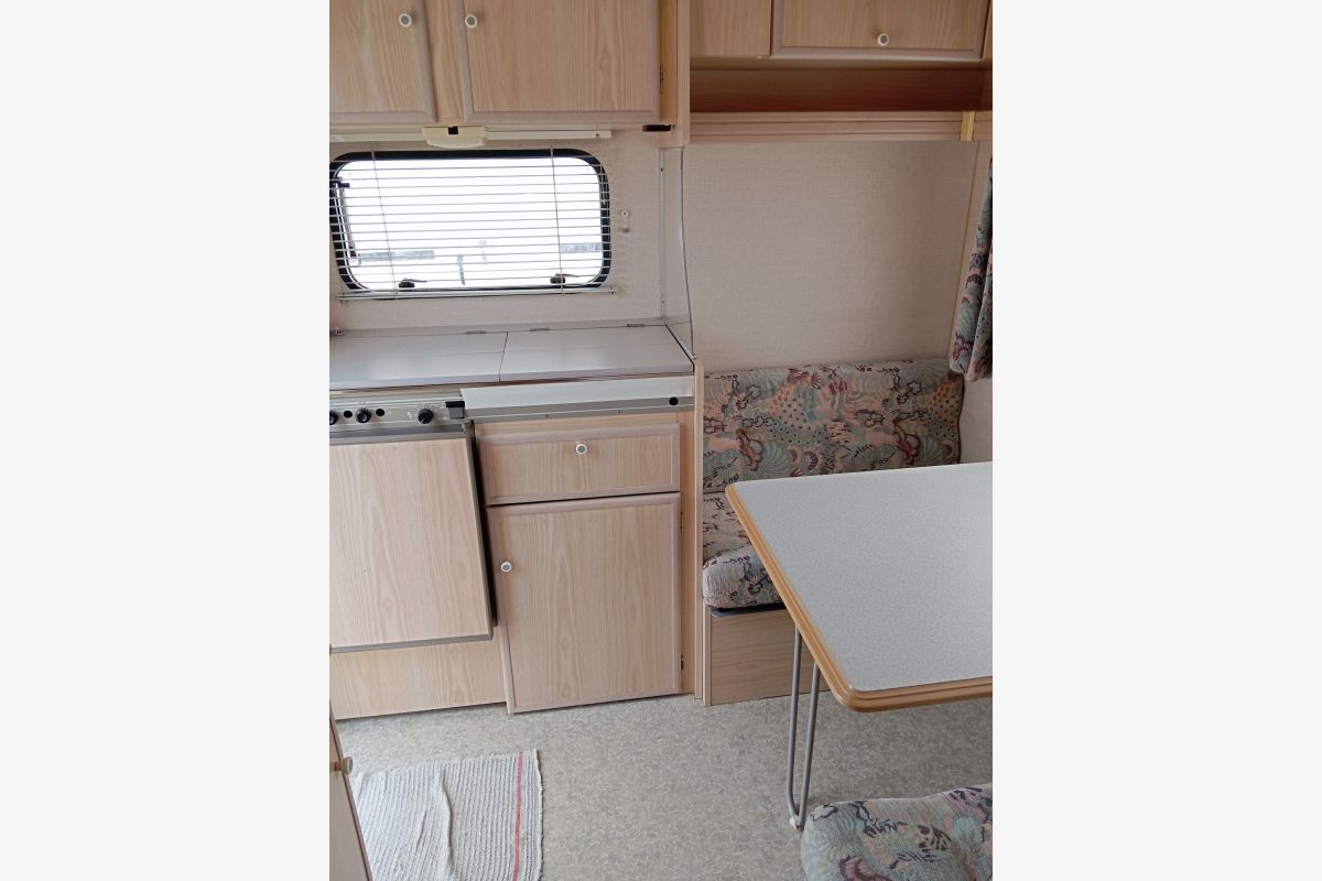 Caravane gruau  - 30248218_4d7bf15c4fb2b3ee4453310ed2d3ee77.jpg