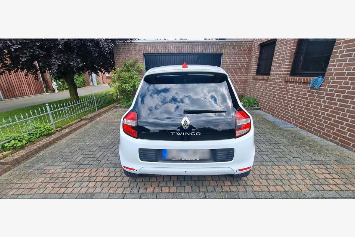Photo 1 Renault Twingo III 1.0 SCe 70 Zen