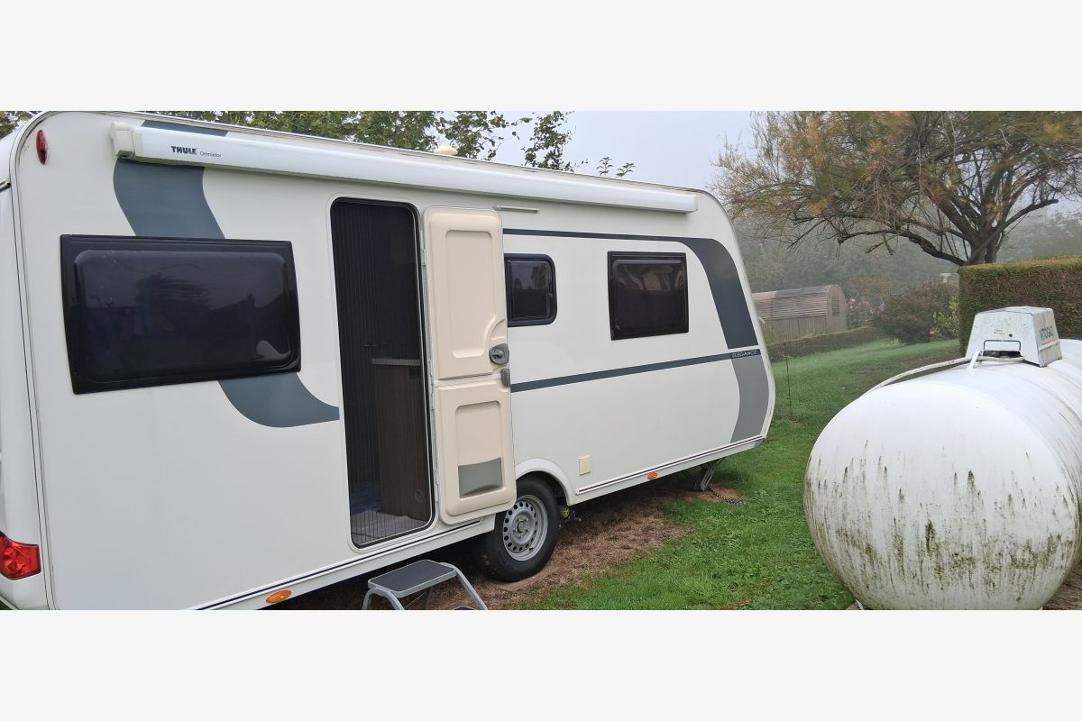 Photo 1 vend caravane LA MANCELLE 490 ELEGANCE