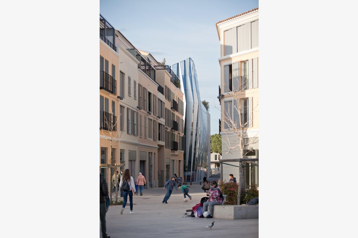 GARAGE / ENTREPÔT A LOUER – ANTIBES CENTRE VIEILLE-VILLE - 30248610_05d669c42d8d4dcc52f109c5a66a941c.jpg