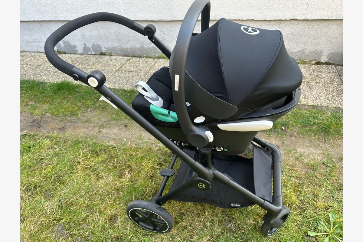Photo 1 Poussette  Cybex 3 en 1 complète 