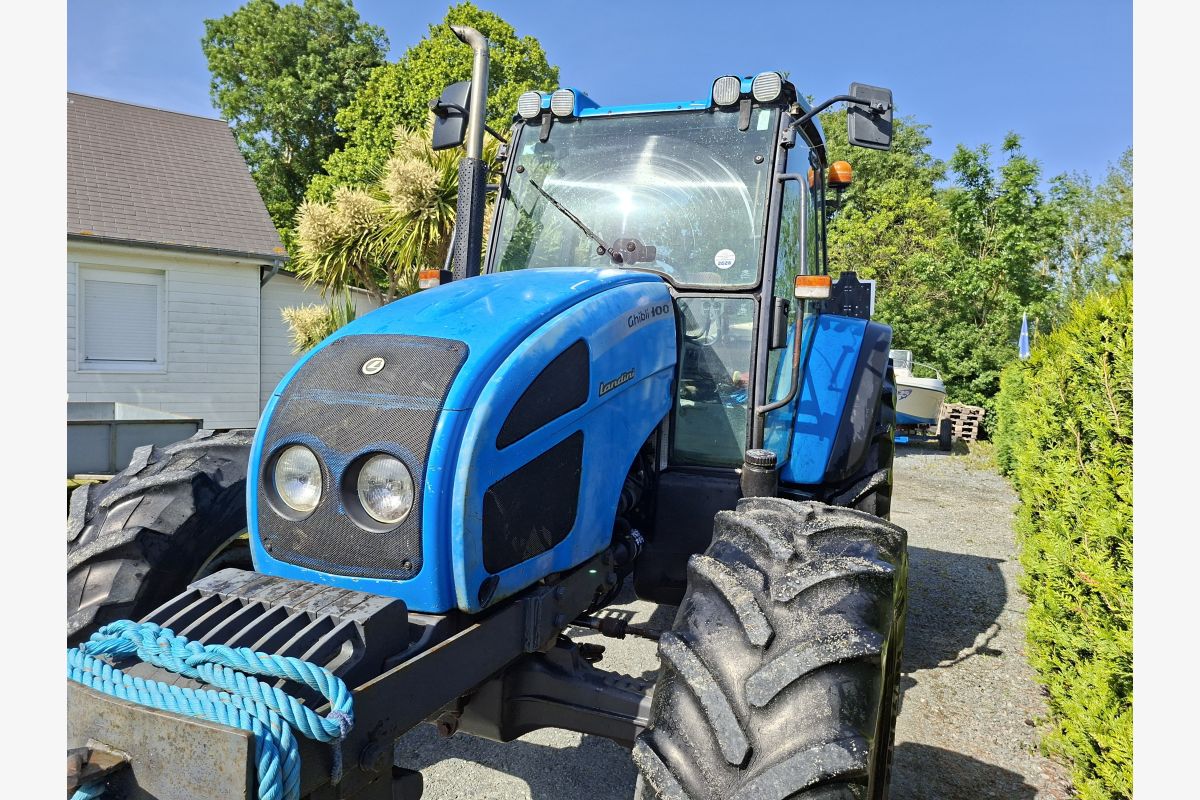 Tracteur Landini 100 - 30249420_1396c562cd67cdf16c4ec4f5dc4889cc.jpg