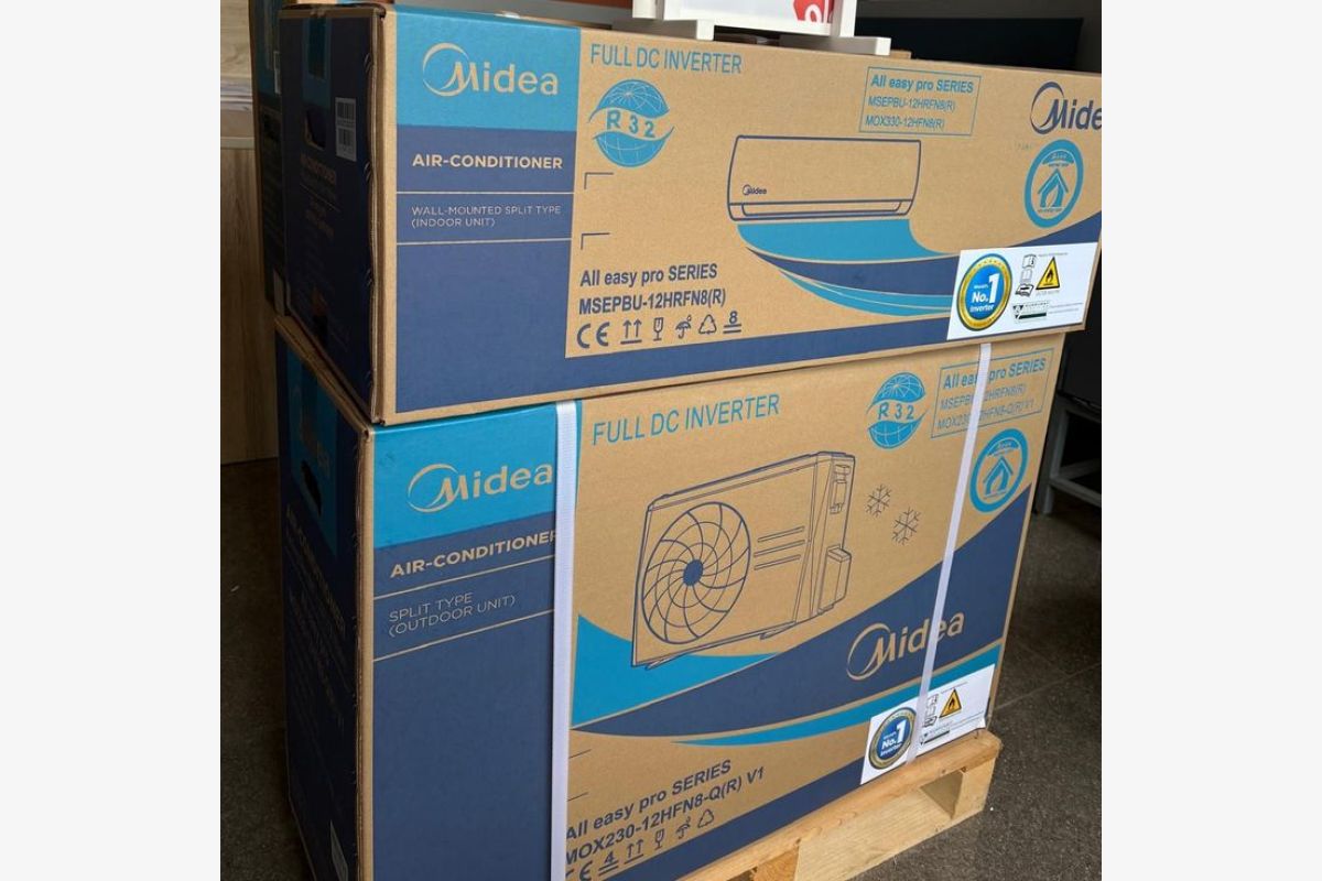 Photo 1 Climatisation Midea 12000 BTU Inverter R32 – Neuve sous emballage