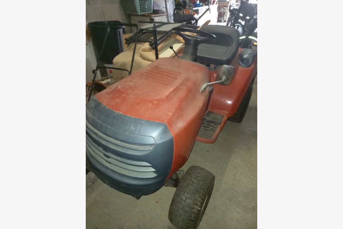 Photo 1 Tracteur tondeuse