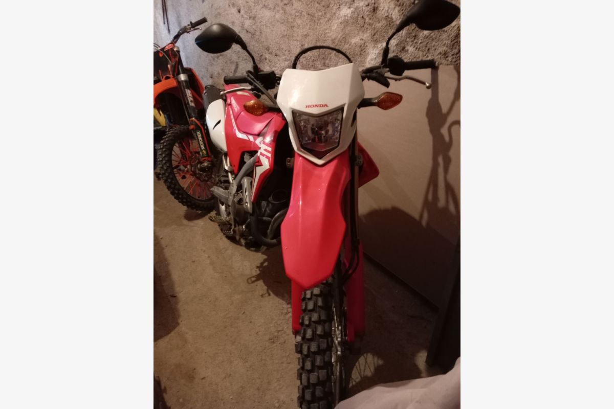 Moto Honda 250 CRFL - 30249846_63ad56420f064c0f6c04e0633c7f5876.jpg